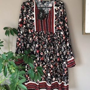 Boho Floral Flare Sleeve Dress